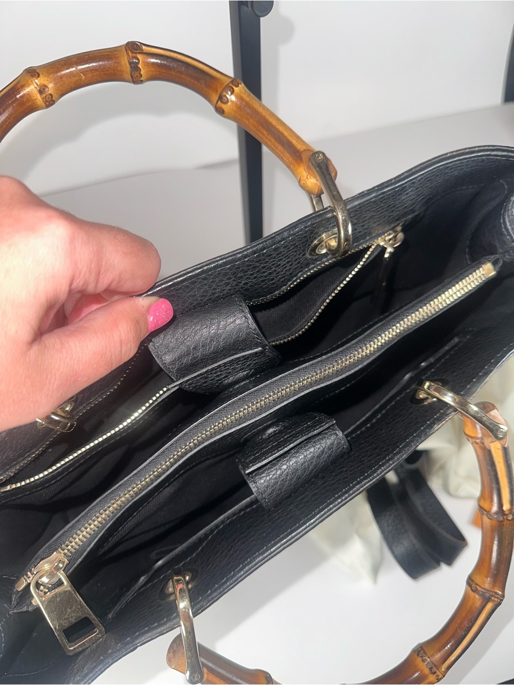 Authentic Gucci Black Leather Shoulder Bag with Bamboo Handles - Picture 10 of 16